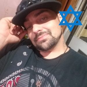 Meet your Posher, Matt r